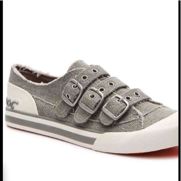 rocket dog jolissa buckle sneakers